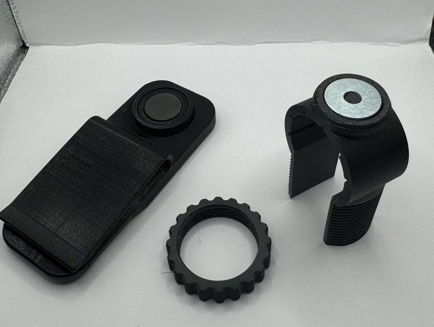 Alphard V2 Remote Belt Clip & Magnet Adapter for Alphard V2 Remote magnet adapter for Alphard V2 Remote Belt Clip for Alphard V2 Remote